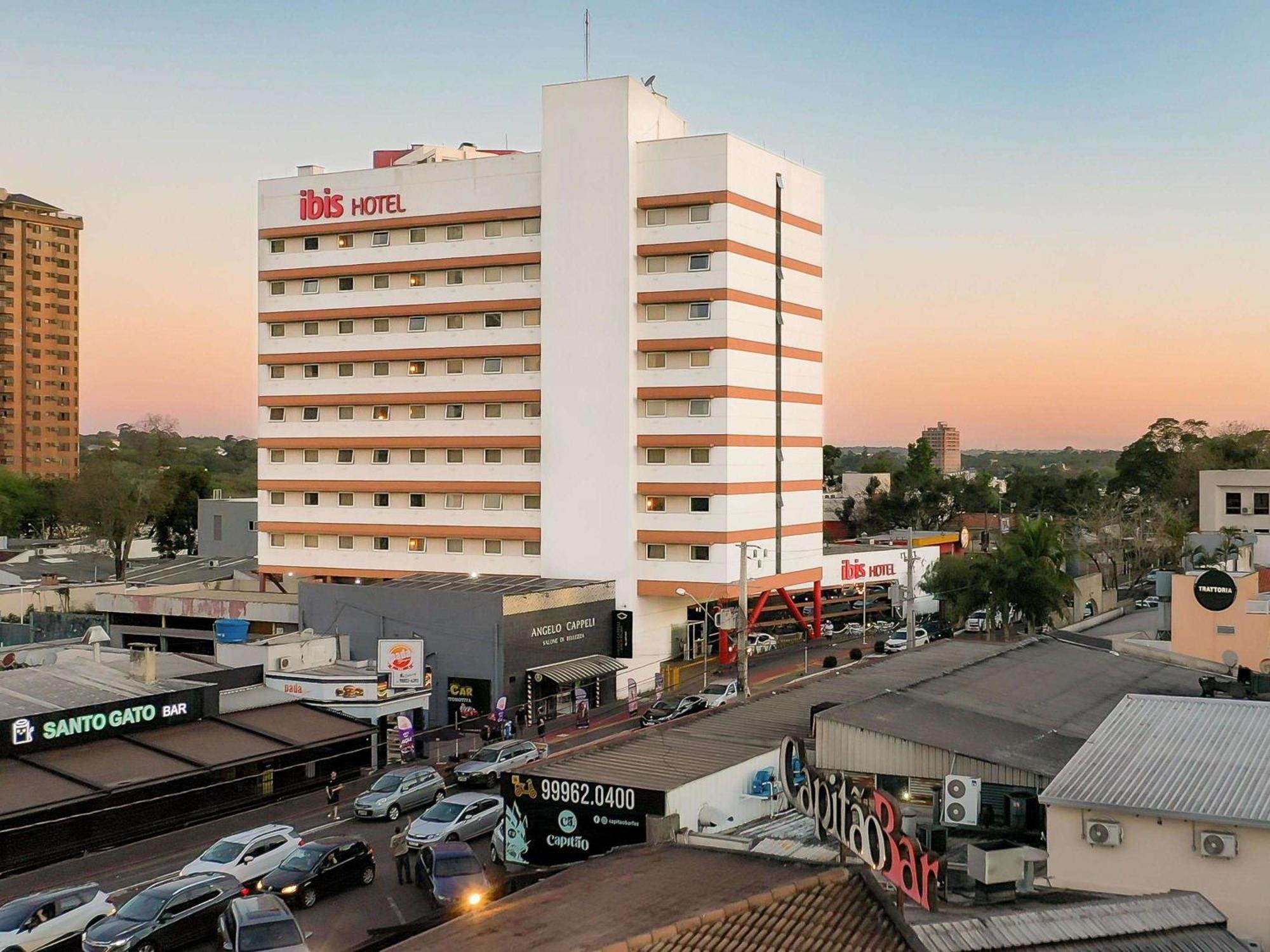 Hotel Ibis Foz do Iguaçu Esterno foto